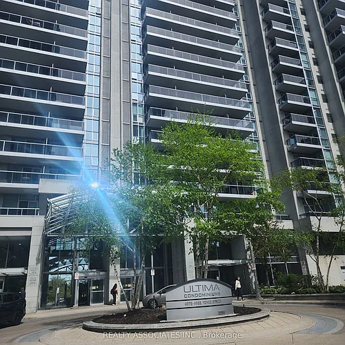 4978 Yonge St Photo 1
