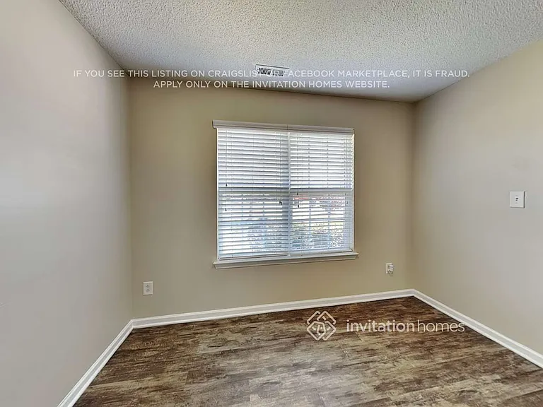 2921 Blueberry Dr — Photo 6