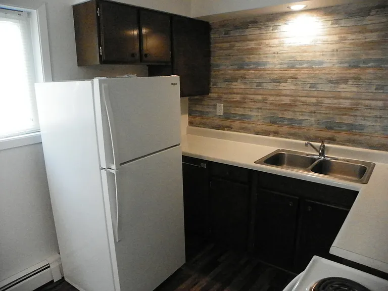1221 Madison Ave #213 — Photo 4