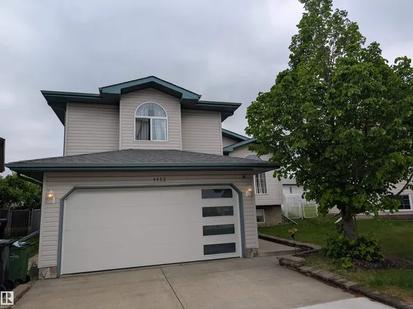 1113 Hermitage Rd NW, Edmonton, AB T5A 5B8