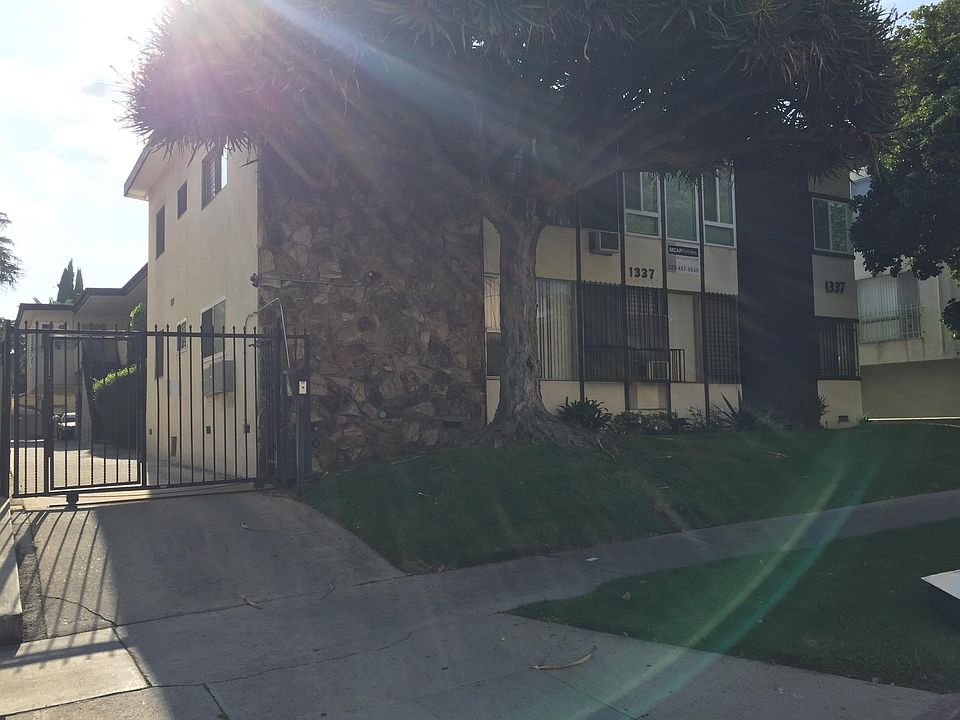 1st image of 1337 N Curson Ave APT 7