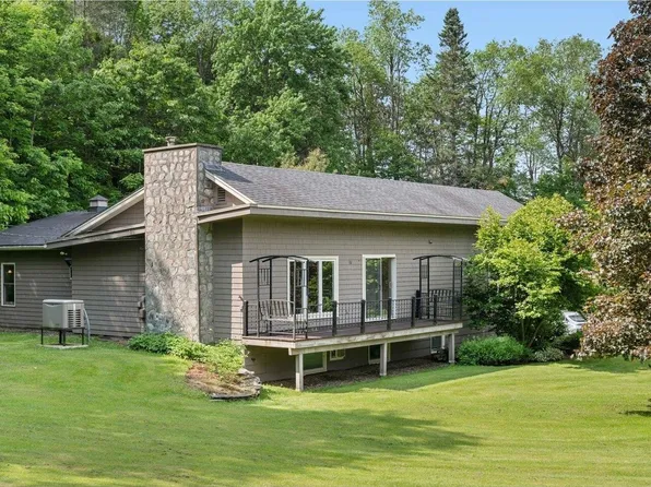 70 Overlook Drive, Northfield, VT 05663