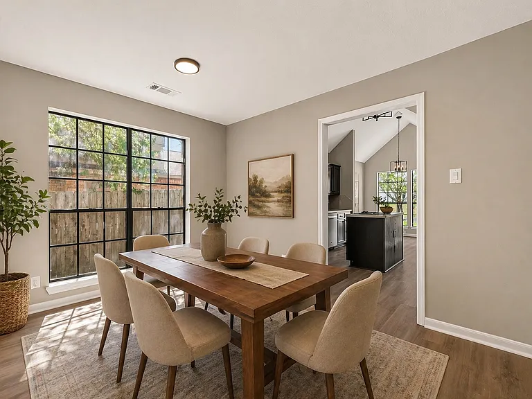 4906 Pleasure Lake Ln — Photo 4