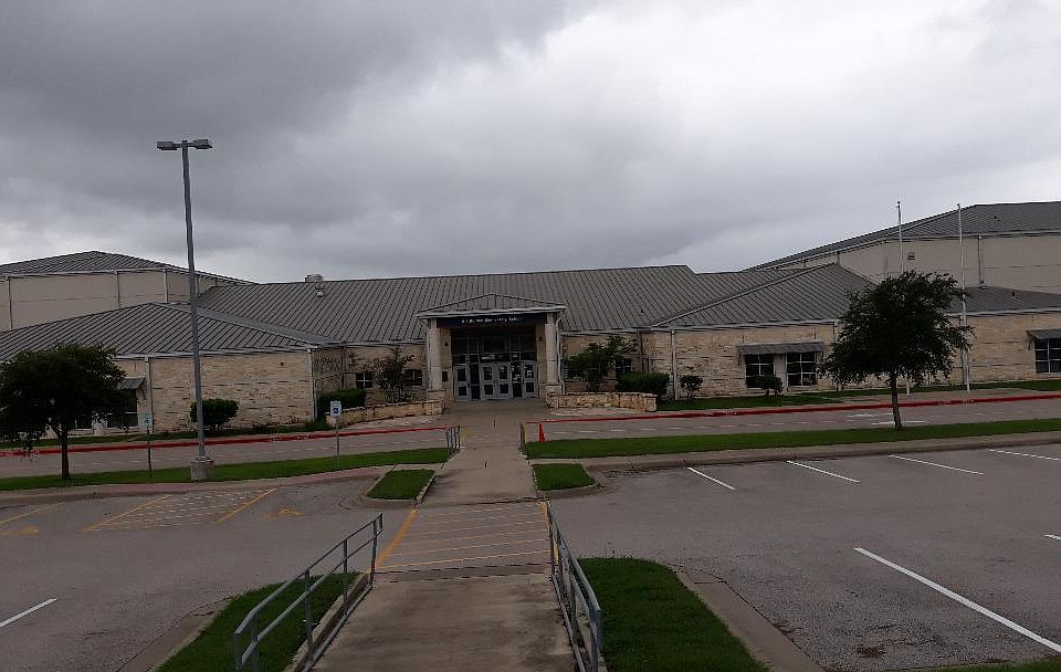2nd image of 109 Palo Duro Ln
