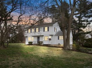 4 Bayberry Ln, Westport, CT 06880