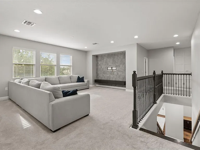 8507 Geddes Loop — Photo 34