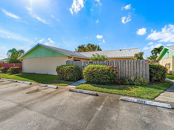 2nd image of 3581 SE Cobia Way