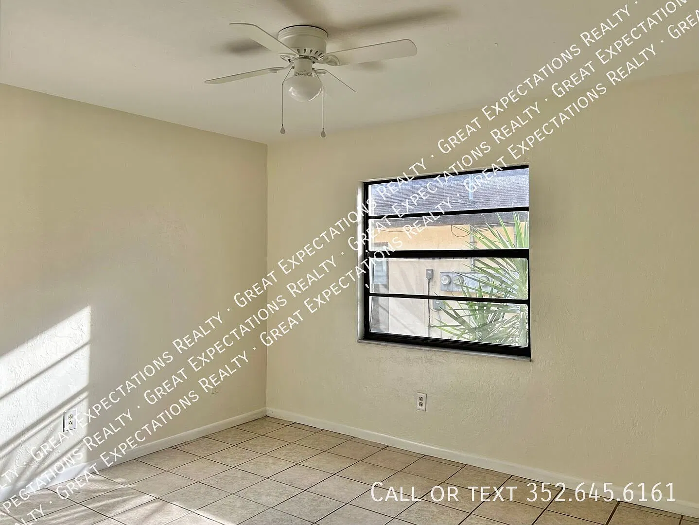 2/1 Apartment in Wyomina Oaks — Photo 4