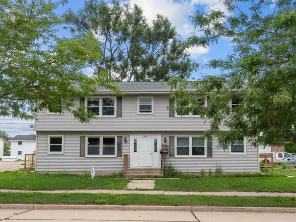 1860 Evans St, Oshkosh, WI 54901