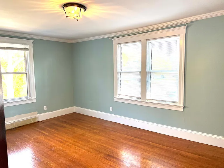 445 S Main St #6 — Photo 6