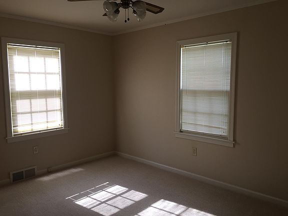 4th image of 1609-1611 Polk St