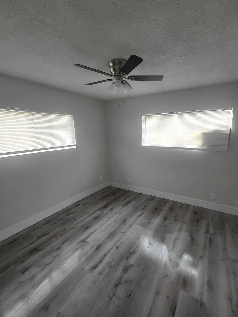 2 bed, 1.0 bath, $2,887 — Photo 4