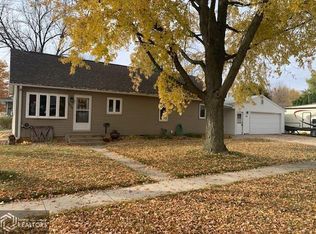 606 S Harriet St, Algona, IA 50511