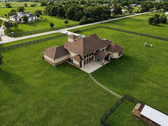 2nd image of 8801 County Road 79