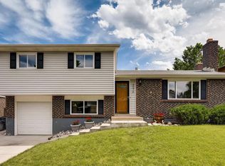 9576 W Lake Pl, Littleton, CO 80123