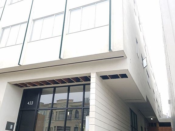5th image of 433 34th Ave APT 4