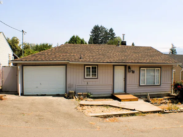 721 NE Maple Ave, Myrtle Creek, OR 97457