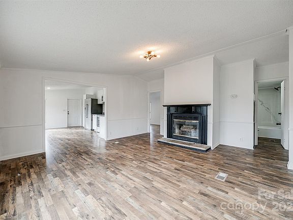 5th image of 5420 Creek Run Ct