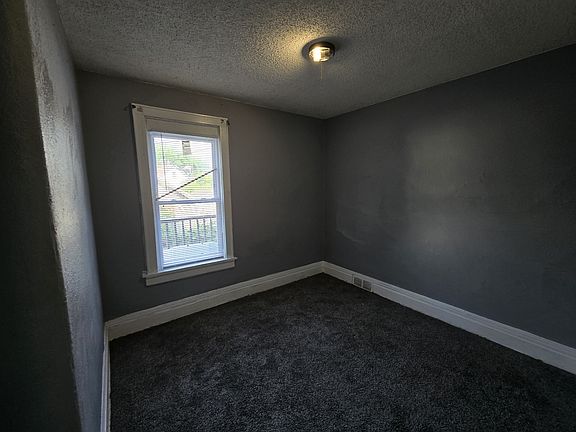 5th image of 1427 S 10th St