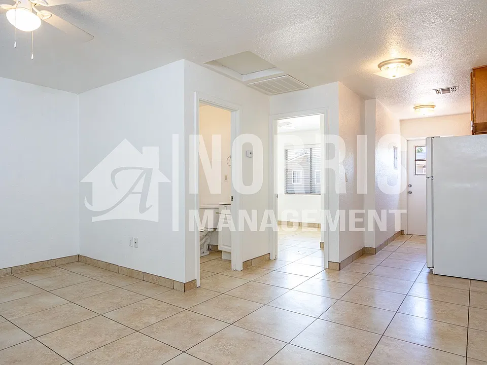 710 N Olive Ave