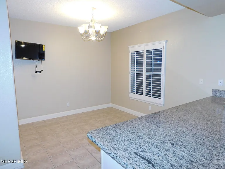 917 Tecate Pl — Photo 15