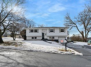 17 Wedgewood Drive, Goshen, NY 10924