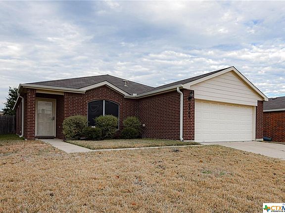 2nd image of 2307 Price Dr