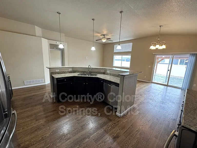 8297 Firecracker Trl — Photo 5