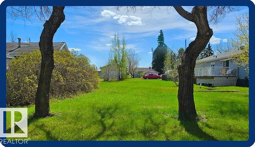 1st image of 4835 52nd Ave