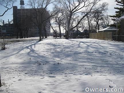 2nd image of 4703 W Ohio St