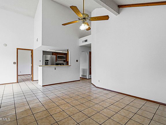 5th image of 10963 Yogi Berra Dr