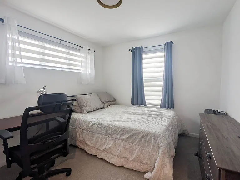 30W051 Brayman Ct — Photo 13