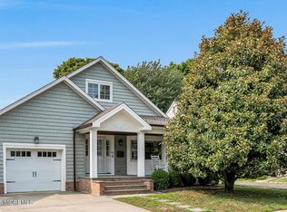 62 Blackpoint Rd, Rumson, NJ 07760