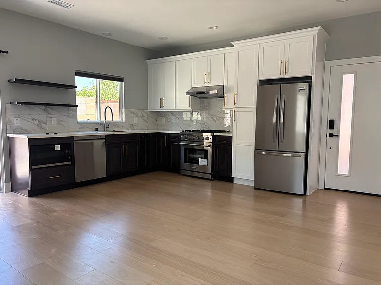4404 Cogswell Rd #4406 — Photo 3