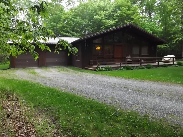 157 Kachmarsky Ln, Dushore, PA 18614