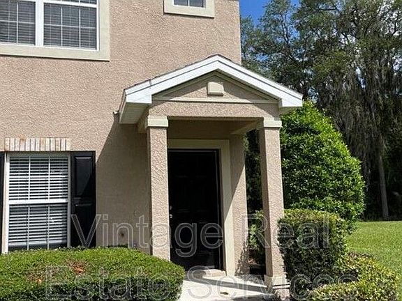2nd image of 15712 Fishhawk Falls Dr