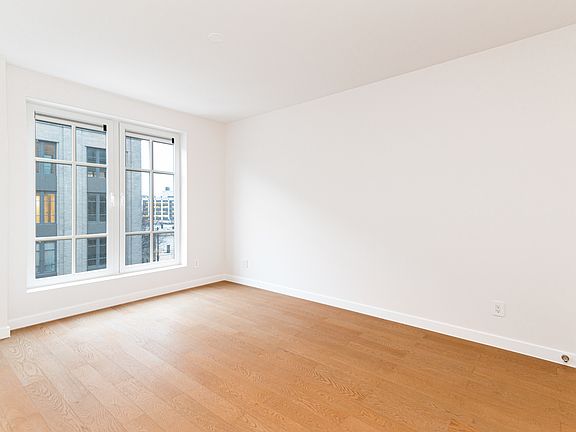 5th image of 37-26 32nd St #5C