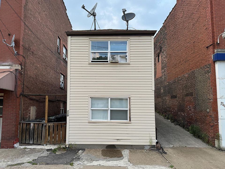 1st image of 219 E 9th Ave #1