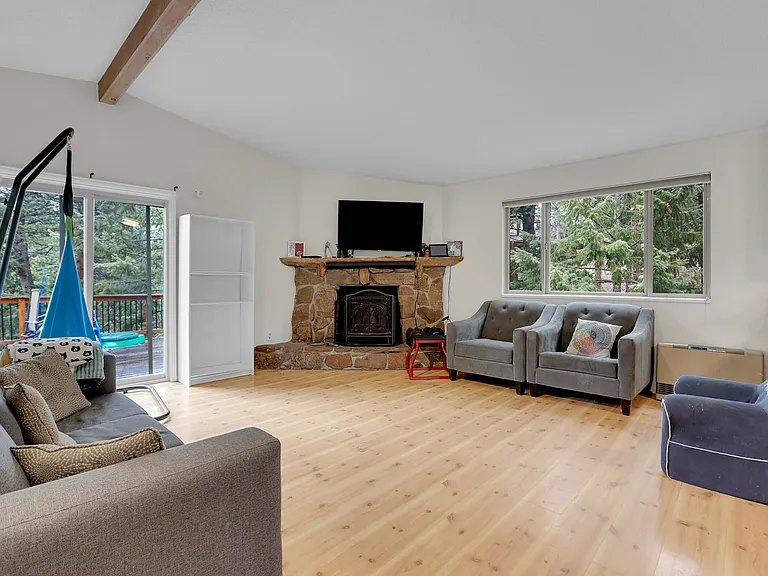 9209 William Cody Dr — Photo 32