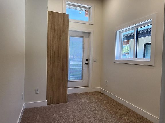 3rd image of 798 Hot Springs Rd #5