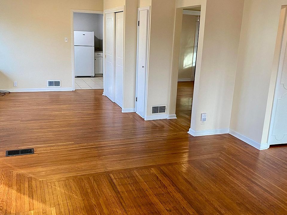 Open concept living room and dining room