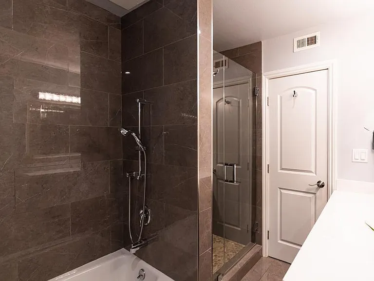 4358 Mammoth Ave #2 — Photo 18