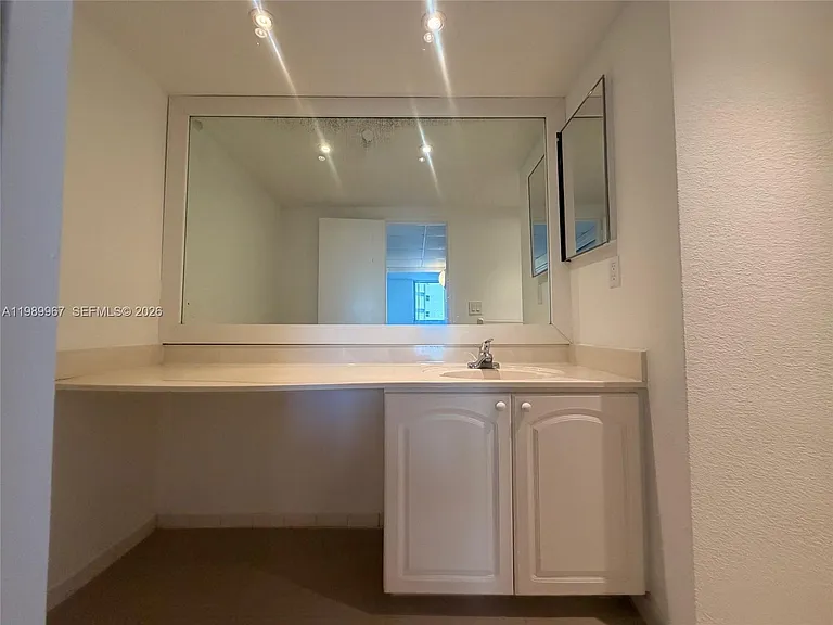 4001 S Ocean Dr #8H — Photo 22