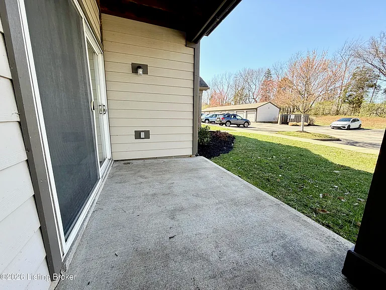 10504 Southern Meadows Dr #101 — Photo 10