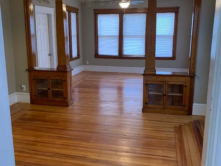 54 Bloomfield St #2 — Photo 1