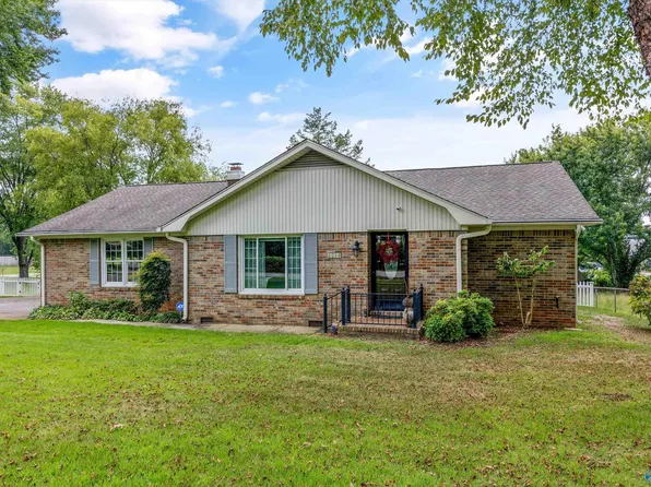 1210 Blevins Gap Rd SE, Huntsville, AL 35802