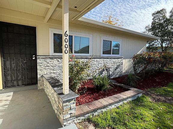 3rd image of 6000 Lila Ln