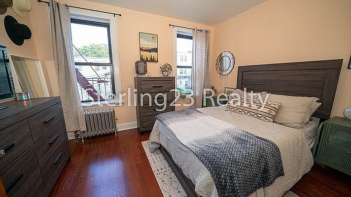 1st image of 2119 27th St APT D3