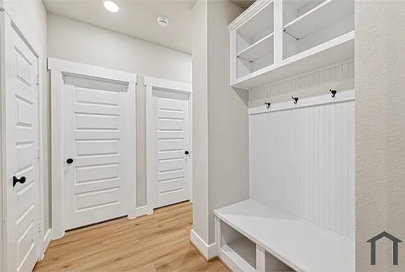 2216 Inglenook Grove Dr — Photo 11