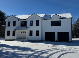 247 Braley Hill Rd, Rochester, MA 02770